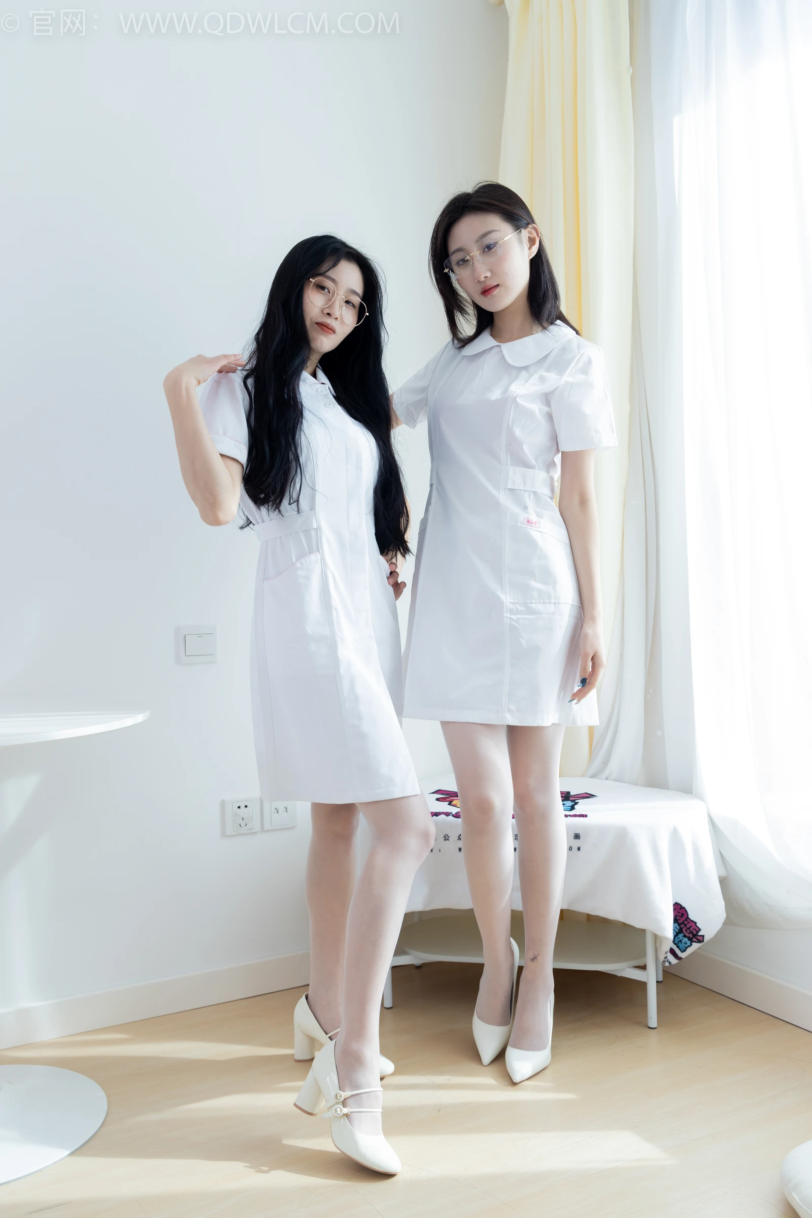 物恋传媒-No.2048-绒绒&雏菊-纯白的梦-[160P1V-6.39GB]-2.webp